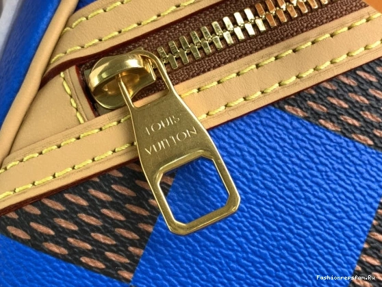 FS CHEAP LOUIS Chess Messenger-24*24*8CM VUITTON 0806